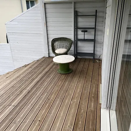 Apartment Dans Le Jardin